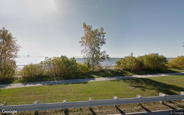 Memorial Drive Wayside North