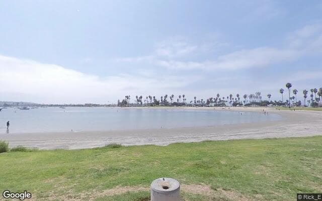 Mission Bay - Bonita Cove north shore