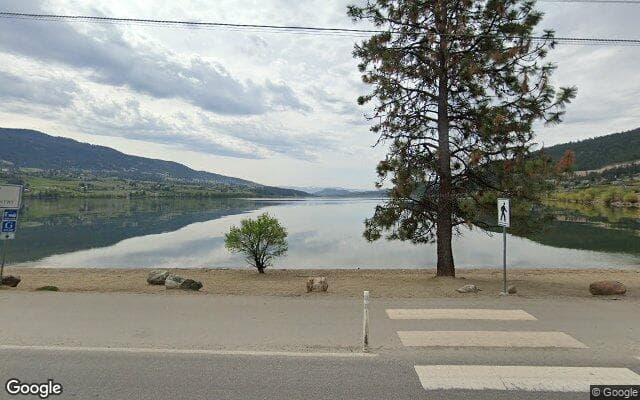 Oyama Station Beach (Wood Lake)