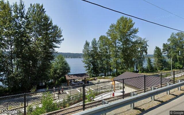 Sammamish Landing Beach