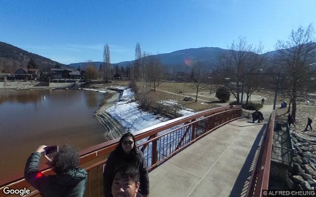 Sicamous Park Beach - South End at wading depth
