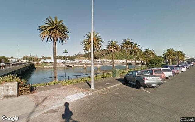 Turanganui River at Gladstone Road Bridge