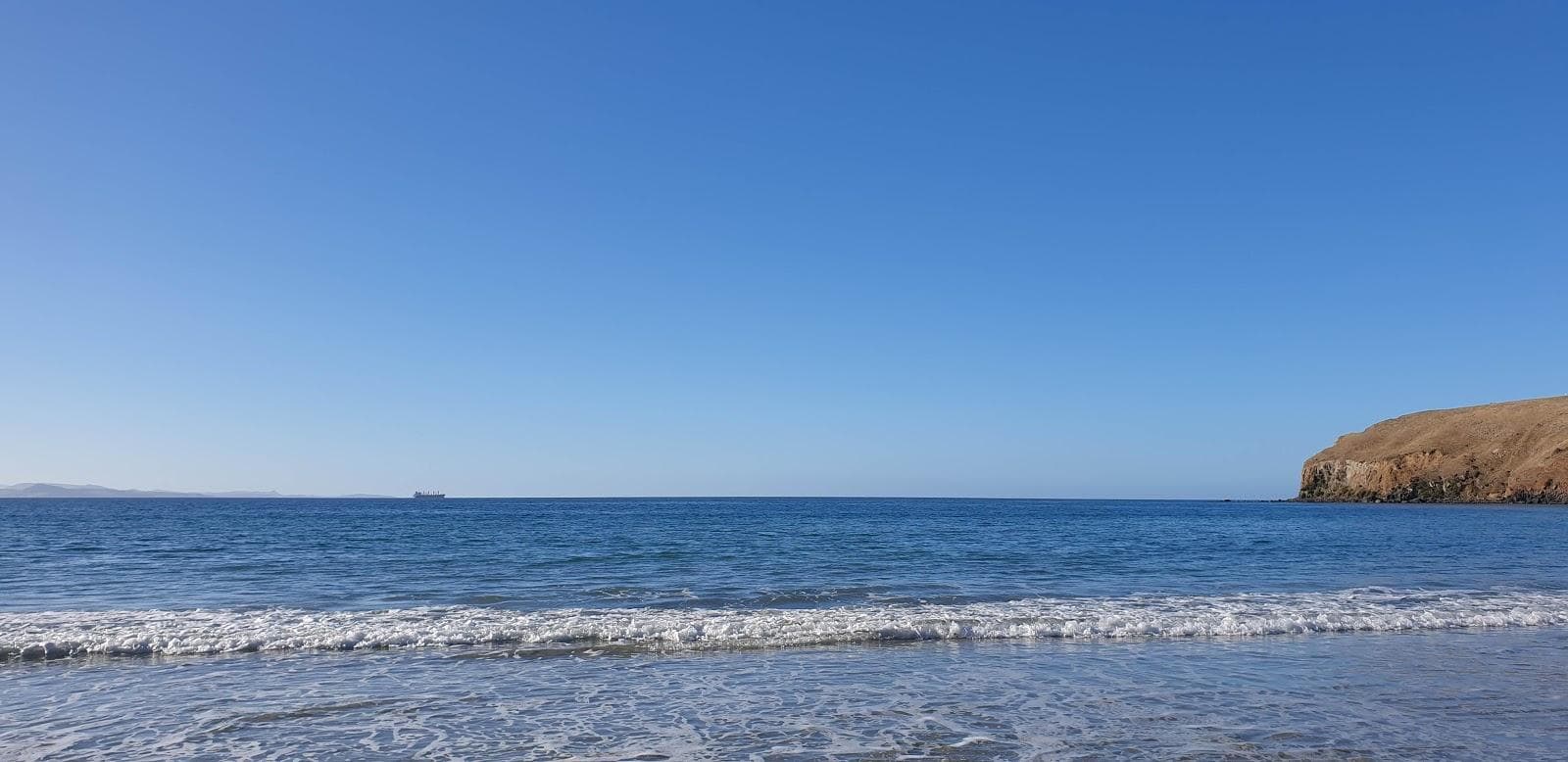 Whareakeake Beach