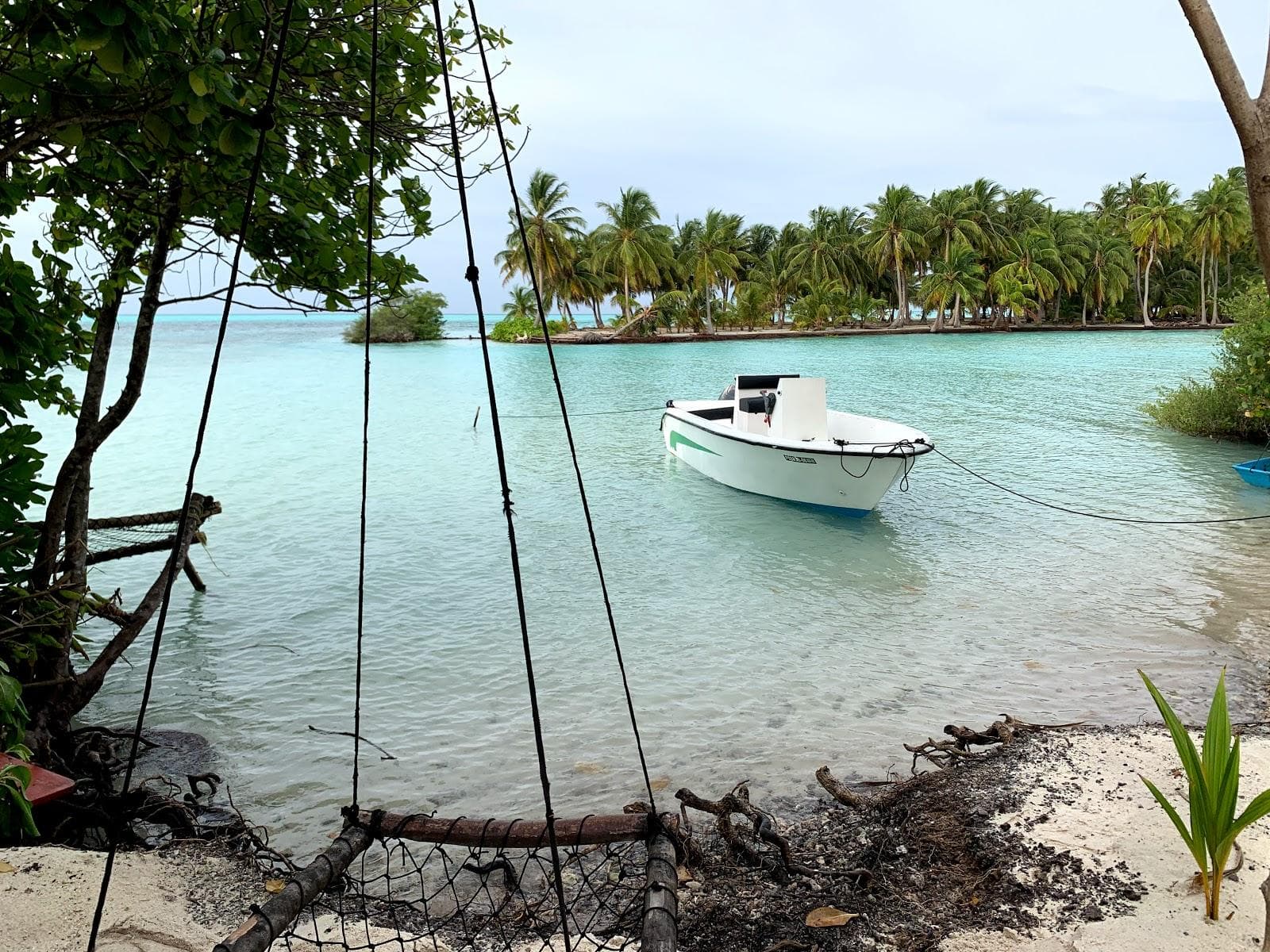 Kautihulhudhoo Beach