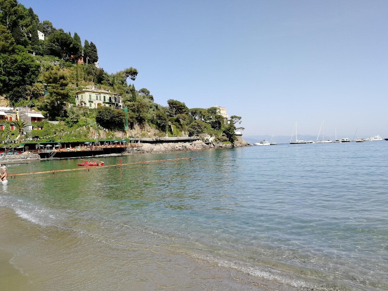 Paraggi Beach