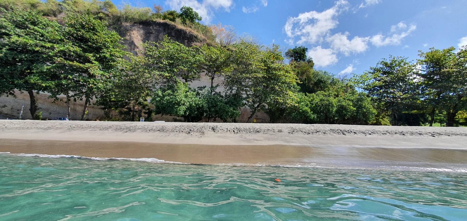 Plage des Raisiniers